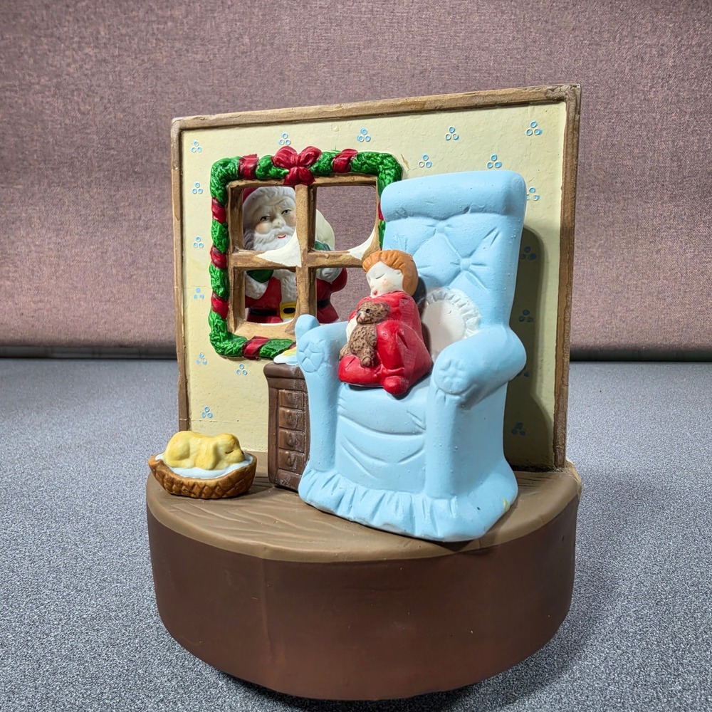 House of Lloyd Christmas Music Box Santa Peeking Scene Multi Excellent Rotating